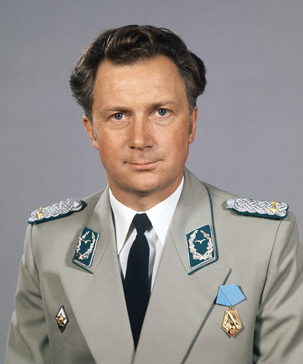 З. Йен, 1978 год