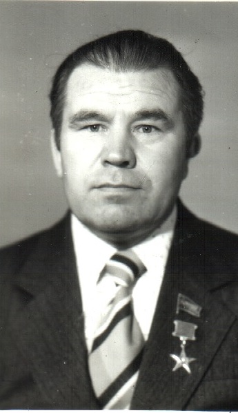 Л.Н. Акчурин