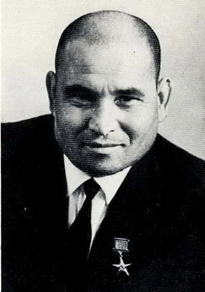 Н. Дерьякулиев