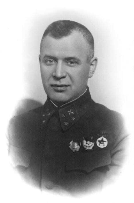 А.А. Новиков, 1942 год