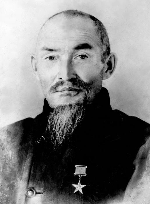 Е. Нурпеисов