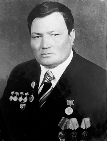 Б. Багдатов