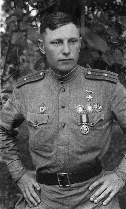 А.И. Покрышкин, 1943 год