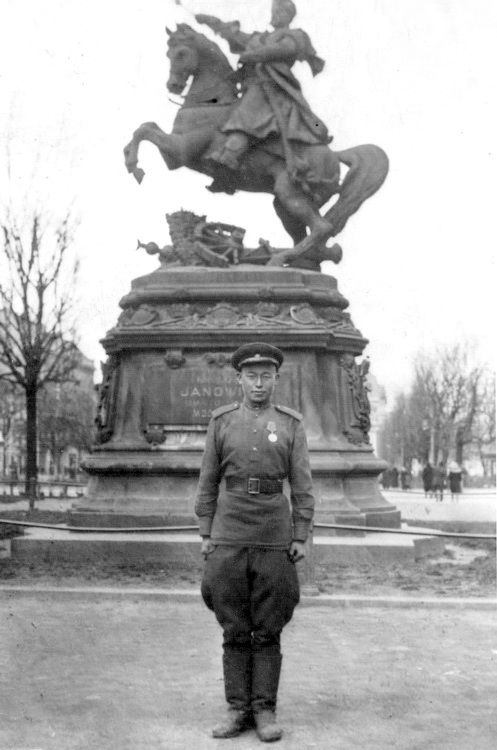 Р. Токатаев, 1945