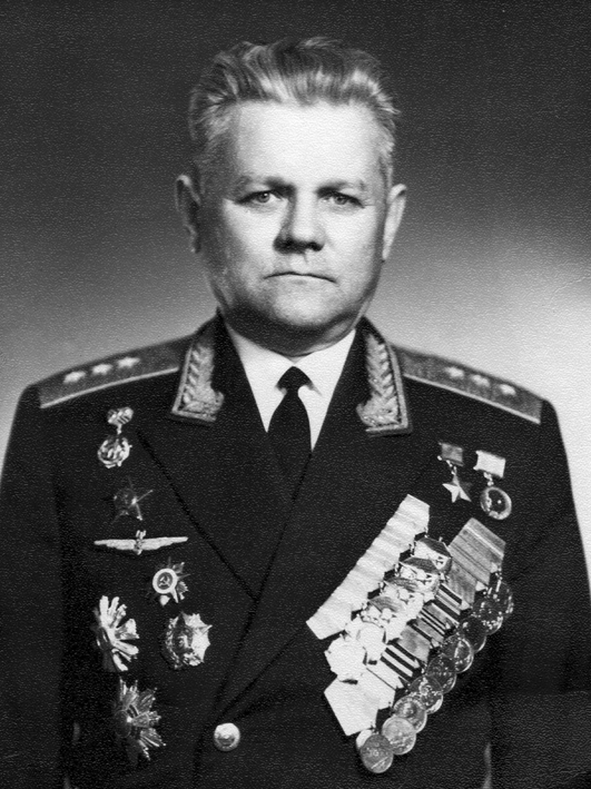 С. Ф. Ушаков, начало 1970-х годов