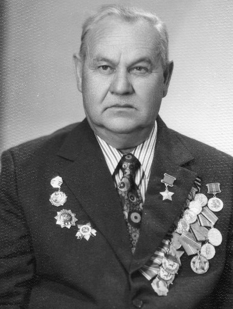 А.Д. Мирошниченко, 1975 год