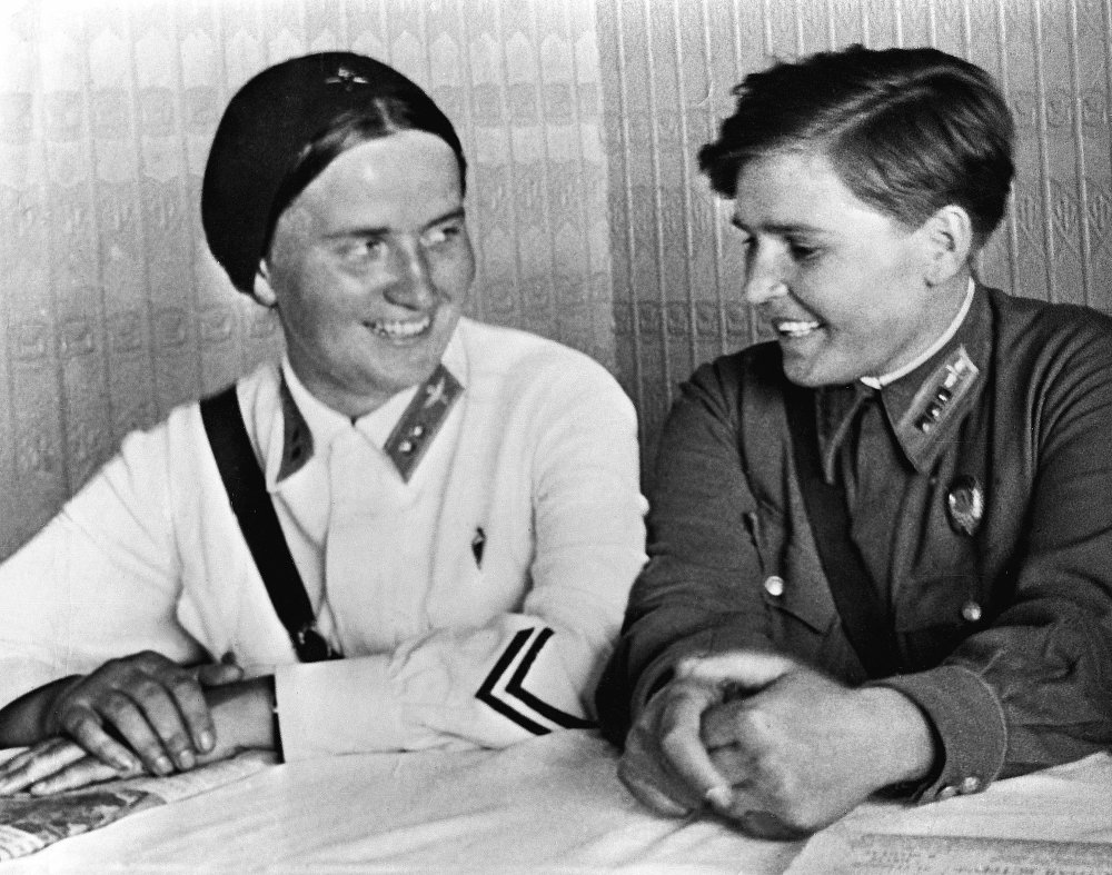 М.М.Раскова и П.Д.Осипенко, 1938 год.
